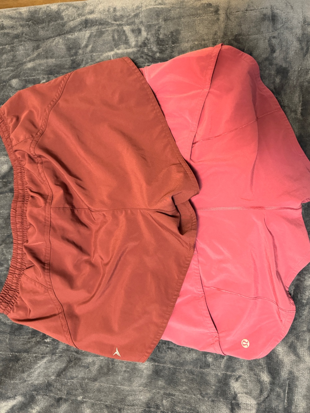 2 pairs shorts Lululemon and Old Navy